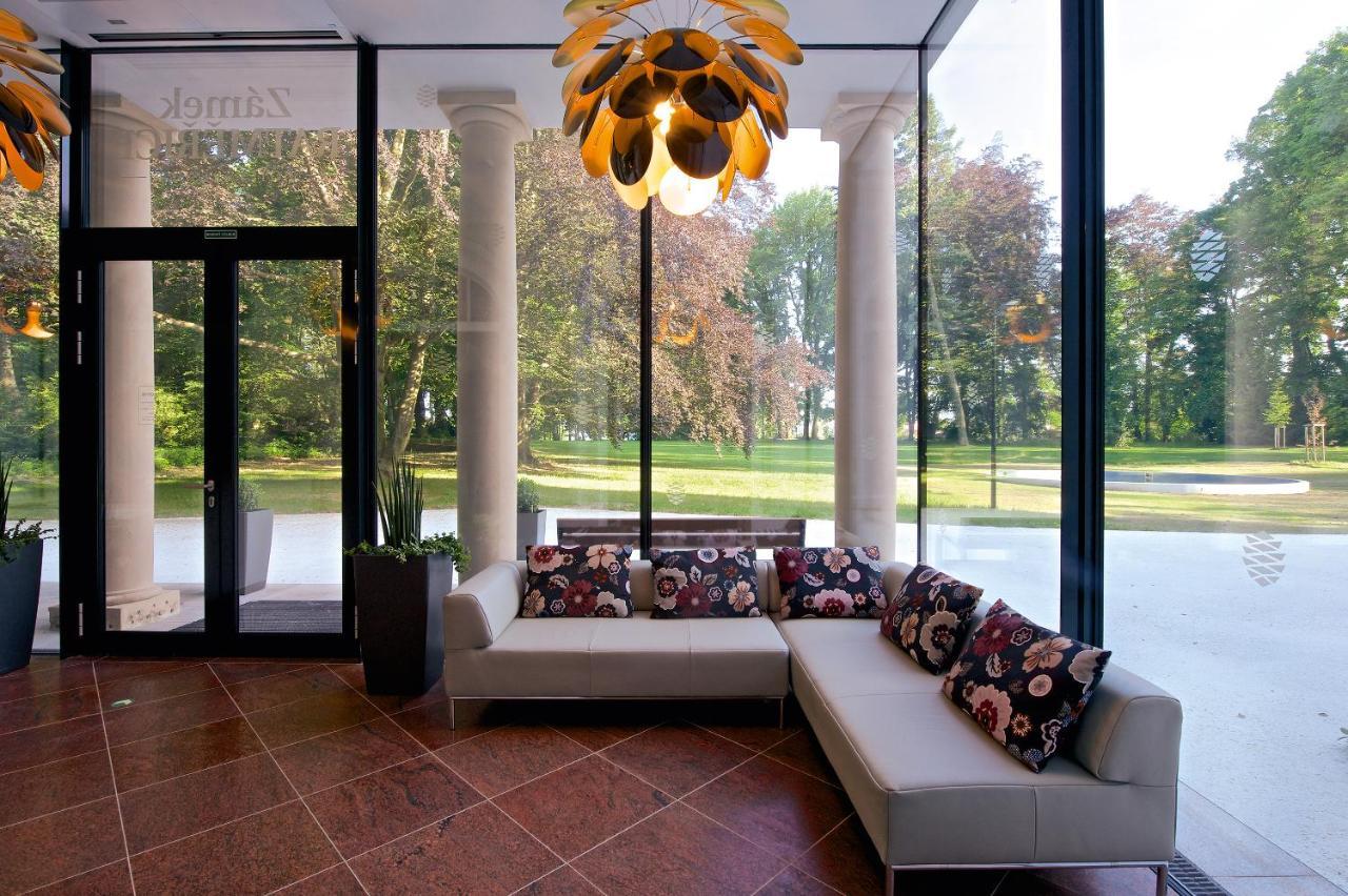 Zamek Ratmerice - Hotel & Resort Luaran gambar