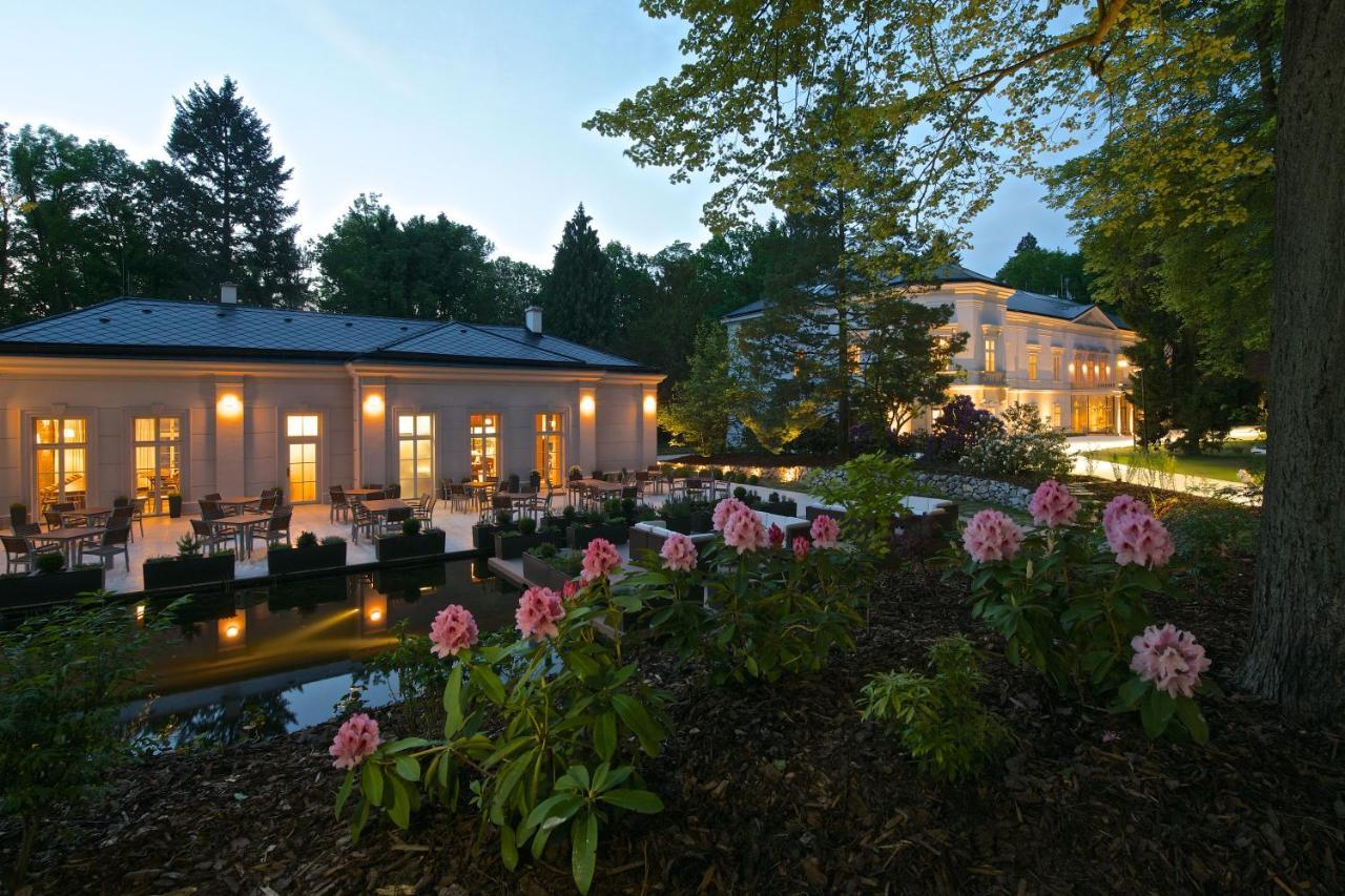 Zamek Ratmerice - Hotel & Resort Luaran gambar