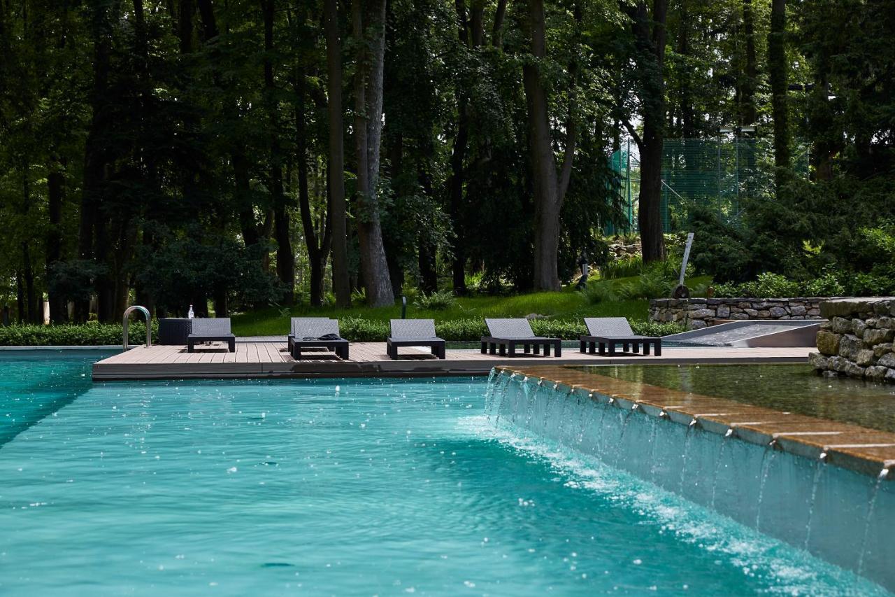 Zamek Ratmerice - Hotel & Resort Luaran gambar