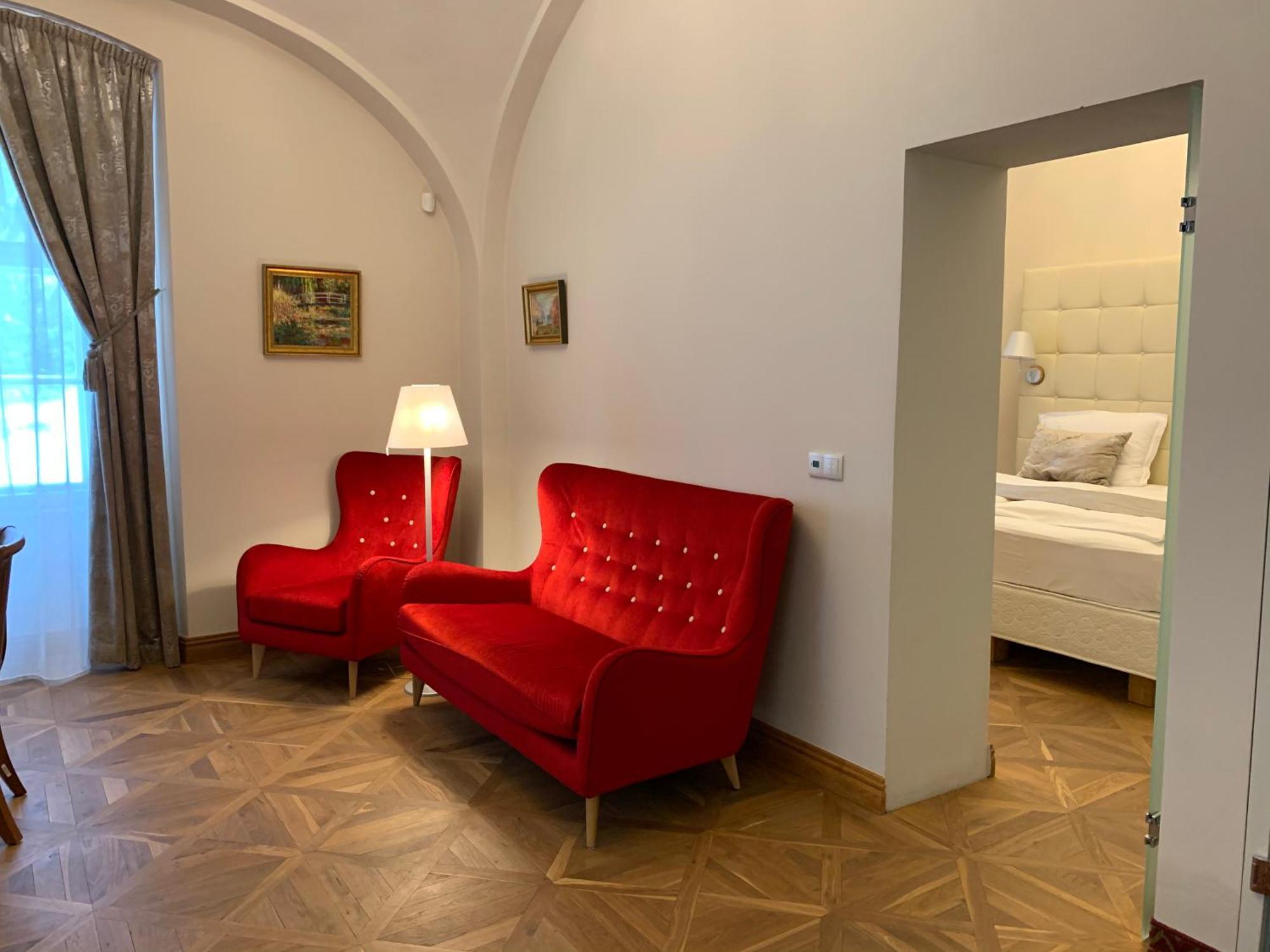 Zamek Ratmerice - Hotel & Resort Luaran gambar