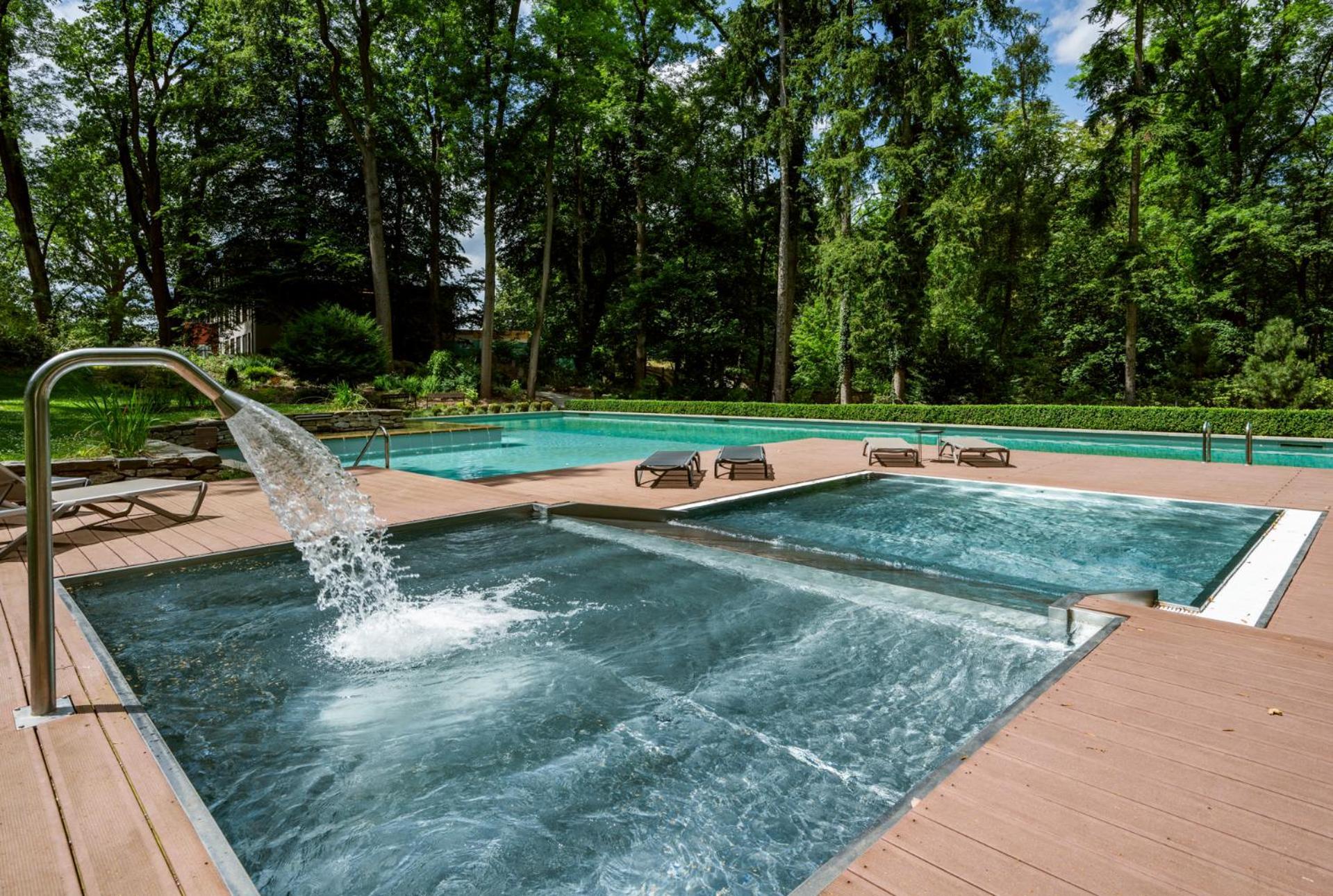 Zamek Ratmerice - Hotel & Resort Luaran gambar