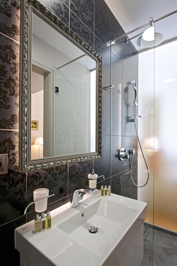 Zamek Ratmerice - Hotel & Resort Luaran gambar