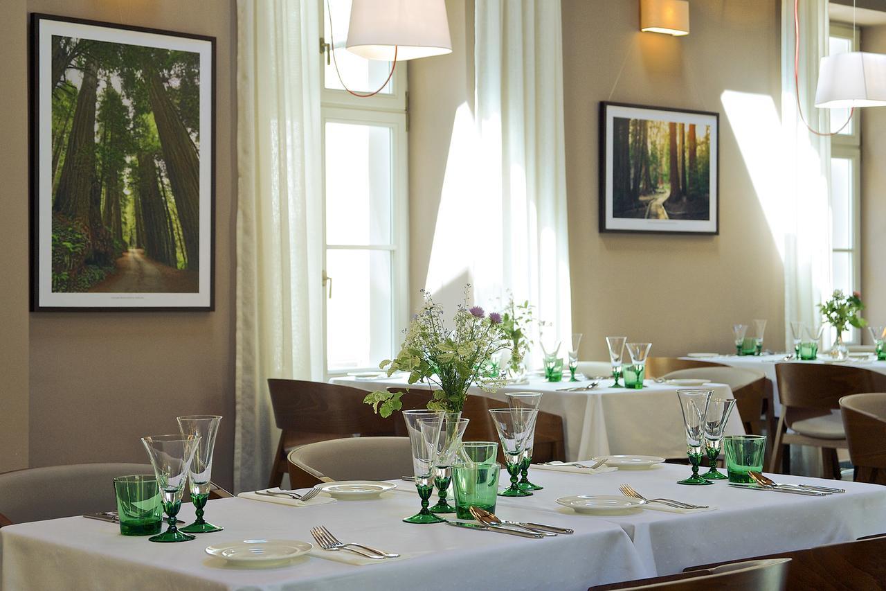 Zamek Ratmerice - Hotel & Resort Luaran gambar